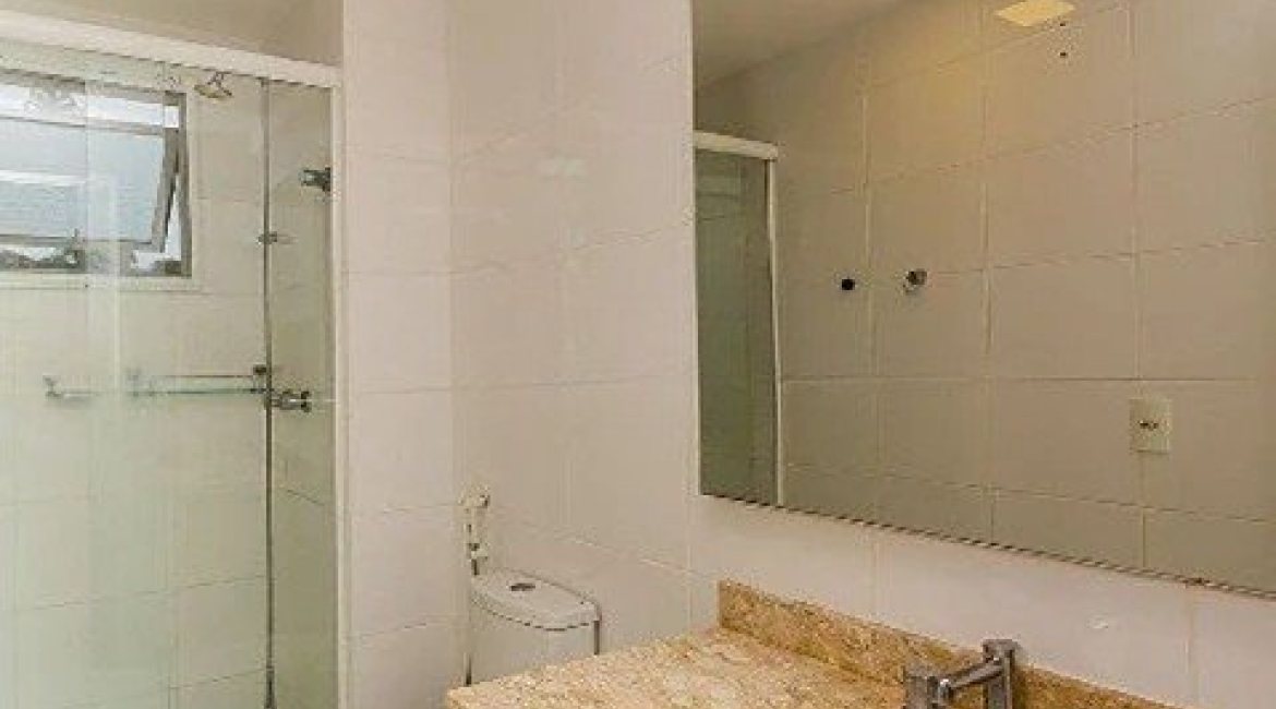 Apartamento à venda com 69m², 2 dormitórios, 1 suíte, 1 vaga, no bairro Tristeza em PORTO ALEGRE