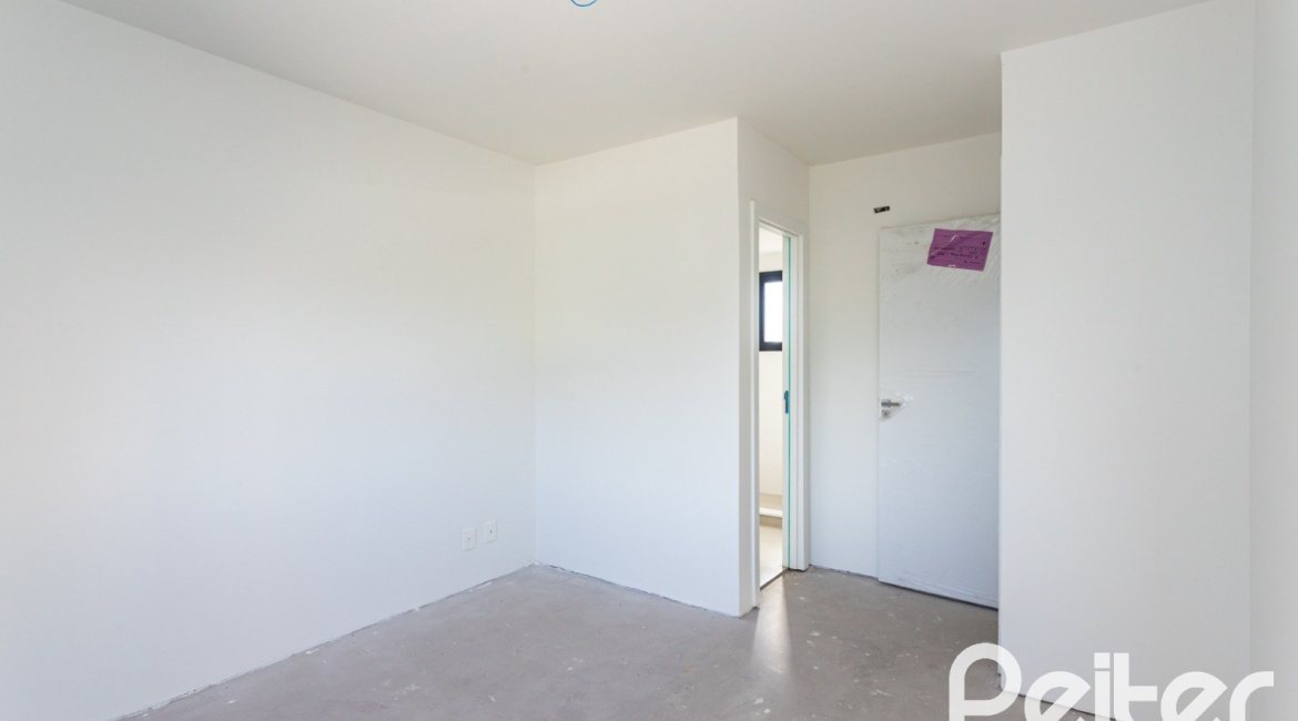 Apartamento à venda com 70m², 2 dormitórios, 1 suíte, 2 vagas, no bairro Tristeza em Porto Alegre