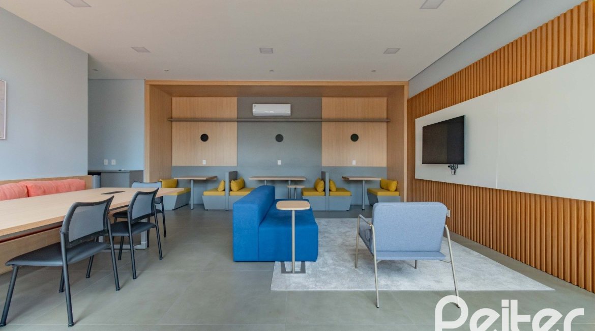 Apartamento à venda com 70m², 2 dormitórios, 1 suíte, 2 vagas, no bairro Tristeza em Porto Alegre