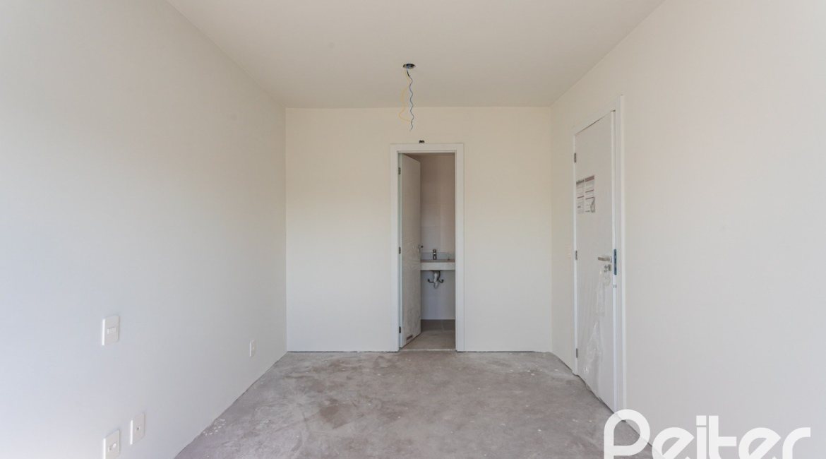 Apartamento à venda com 103m², 3 dormitórios, 3 suítes, 2 vagas, no bairro Tristeza em Porto Alegre