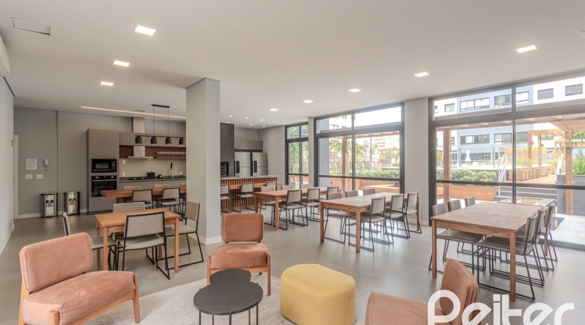 Apartamento à venda com 103m², 3 dormitórios, 3 suítes, 2 vagas, no bairro Tristeza em Porto Alegre