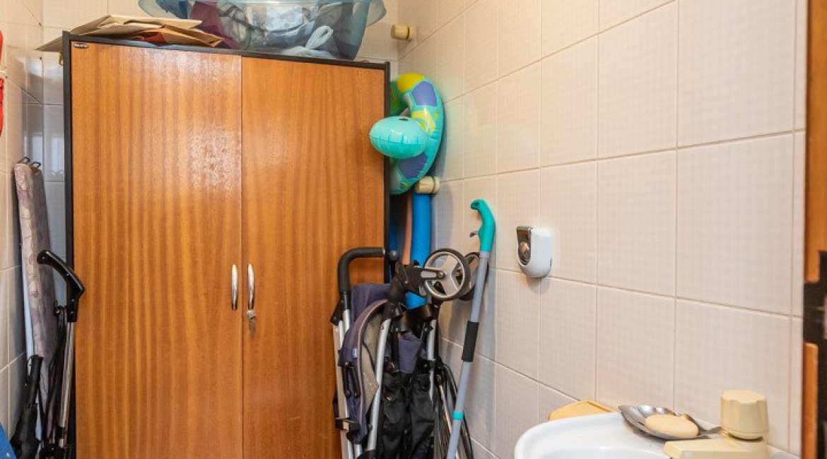 Apartamento à venda com 121m², 3 dormitórios, 1 suíte, 2 vagas, no bairro Tristeza em PORTO ALEGRE