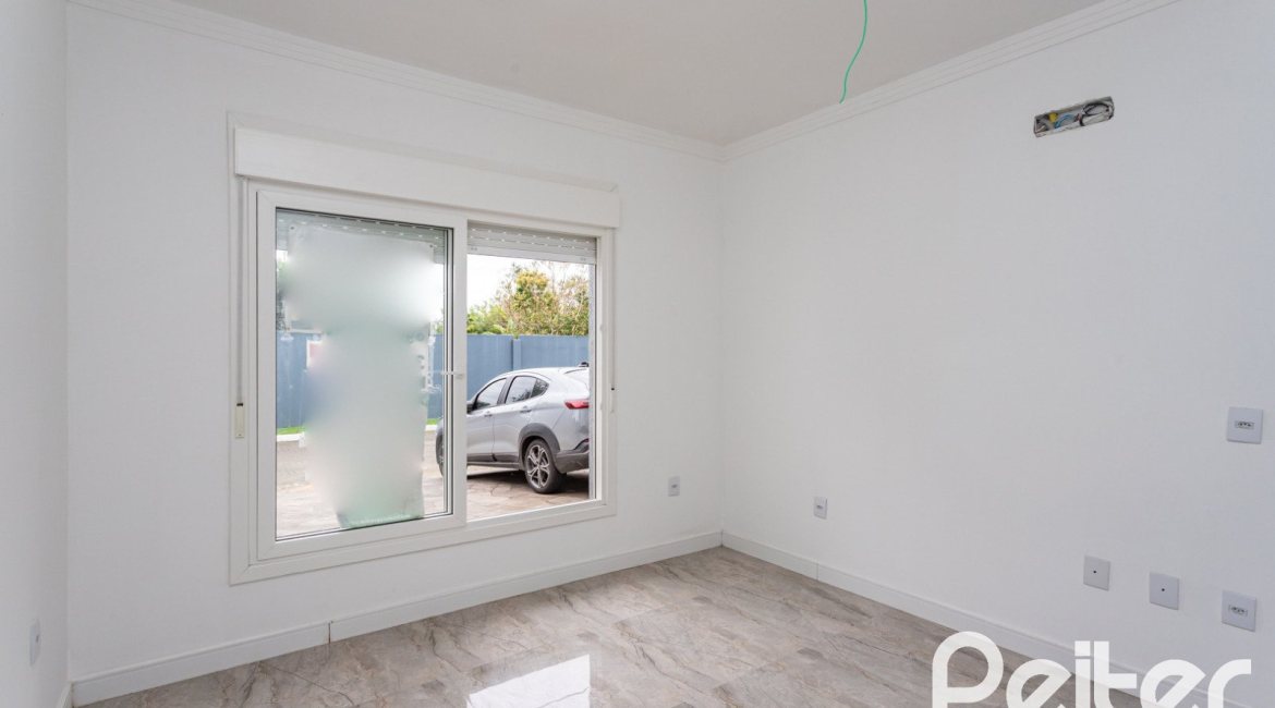 Casa em Condomínio à venda com 90m², 3 dormitórios, 1 suíte, 2 vagas, no bairro Aberta dos Morros em Porto Alegre