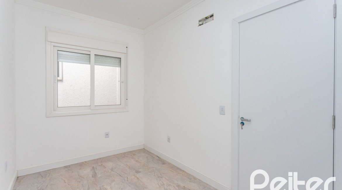 Casa em Condomínio à venda com 90m², 3 dormitórios, 1 suíte, 2 vagas, no bairro Aberta dos Morros em Porto Alegre