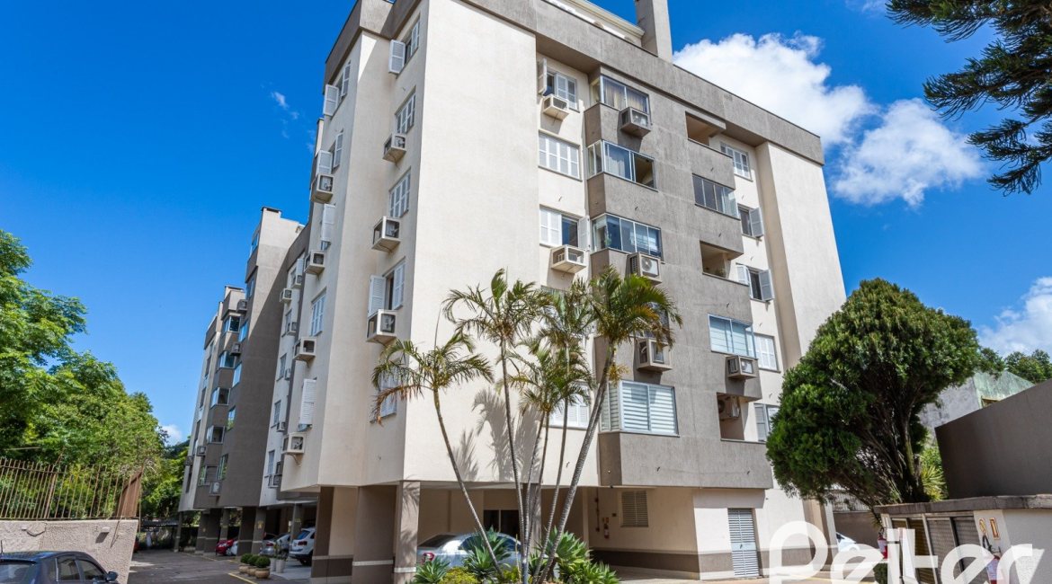 Apartamento à venda com 72m², 2 dormitórios, 1 suíte, 1 vaga, no bairro Cristal em Porto Alegre
