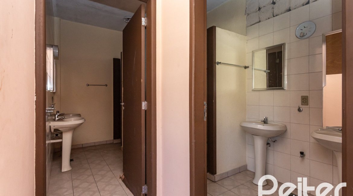 Casa à venda, 23 dormitórios, 20 vagas, no bairro Vila Conceição em Porto Alegre