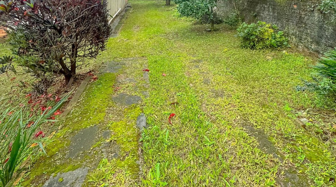 Terreno à venda com 357m², no bairro Tristeza em Porto Alegre