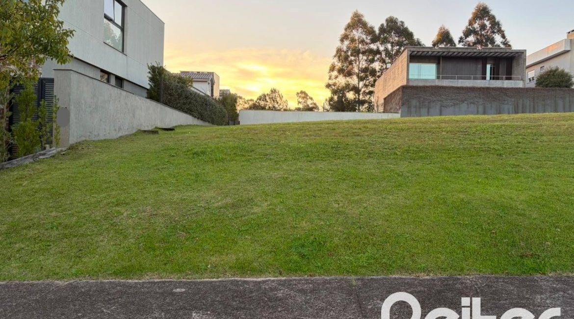Terreno em condomínio à venda com 512m², no bairro Alphaville em PORTO ALEGRE