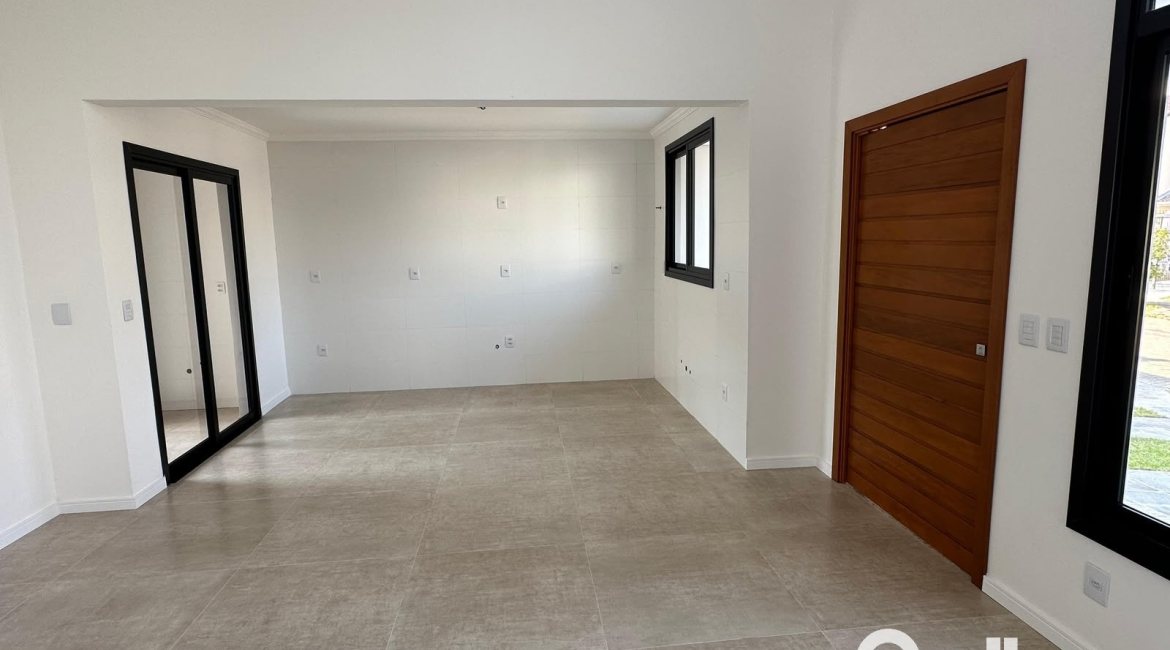 Casa em Condomínio à venda com 95m², 3 dormitórios, 1 suíte, 1 vaga, no bairro Hípica em Porto Alegre