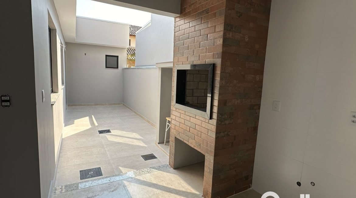 Casa em Condomínio à venda com 95m², 3 dormitórios, 1 suíte, 1 vaga, no bairro Hípica em Porto Alegre