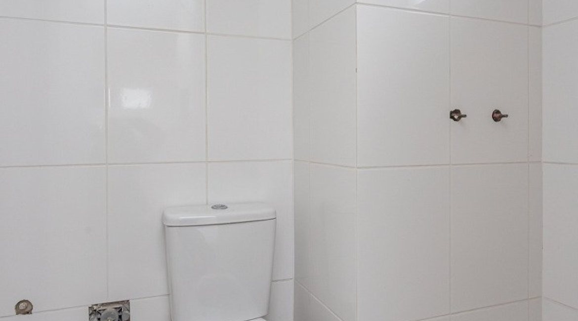 Cobertura à venda com 144m², 3 dormitórios, 1 suíte, 2 vagas, no bairro Menino Deus em Porto Alegre