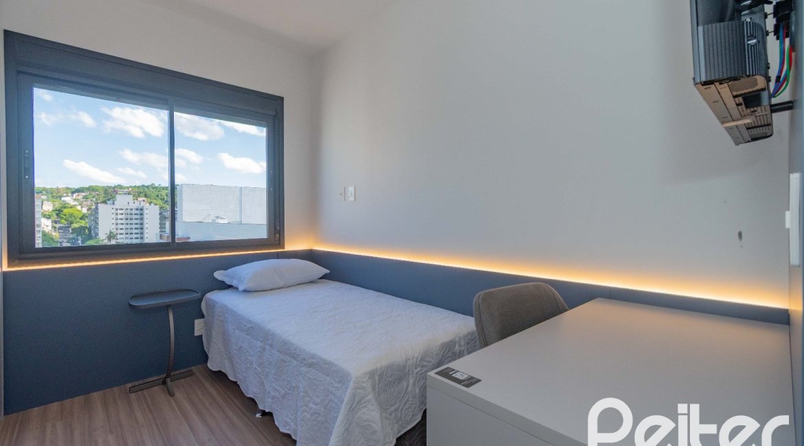 Apartamento à venda com 82m², 3 dormitórios, 1 suíte, 2 vagas, no bairro Tristeza em Porto Alegre