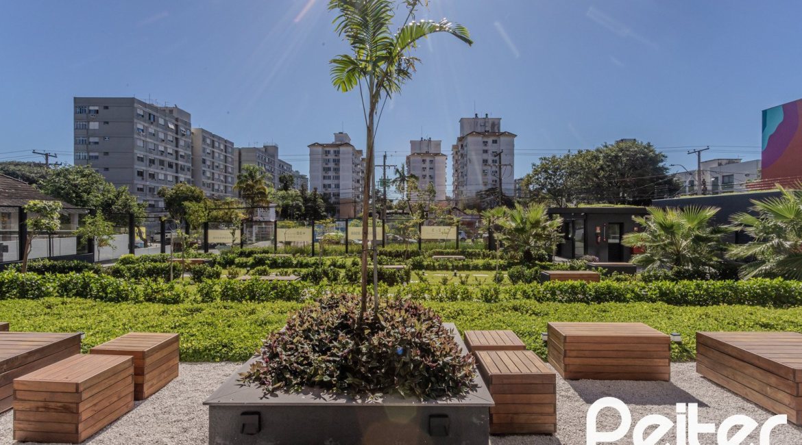 Apartamento à venda com 82m², 3 dormitórios, 1 suíte, 2 vagas, no bairro Tristeza em Porto Alegre