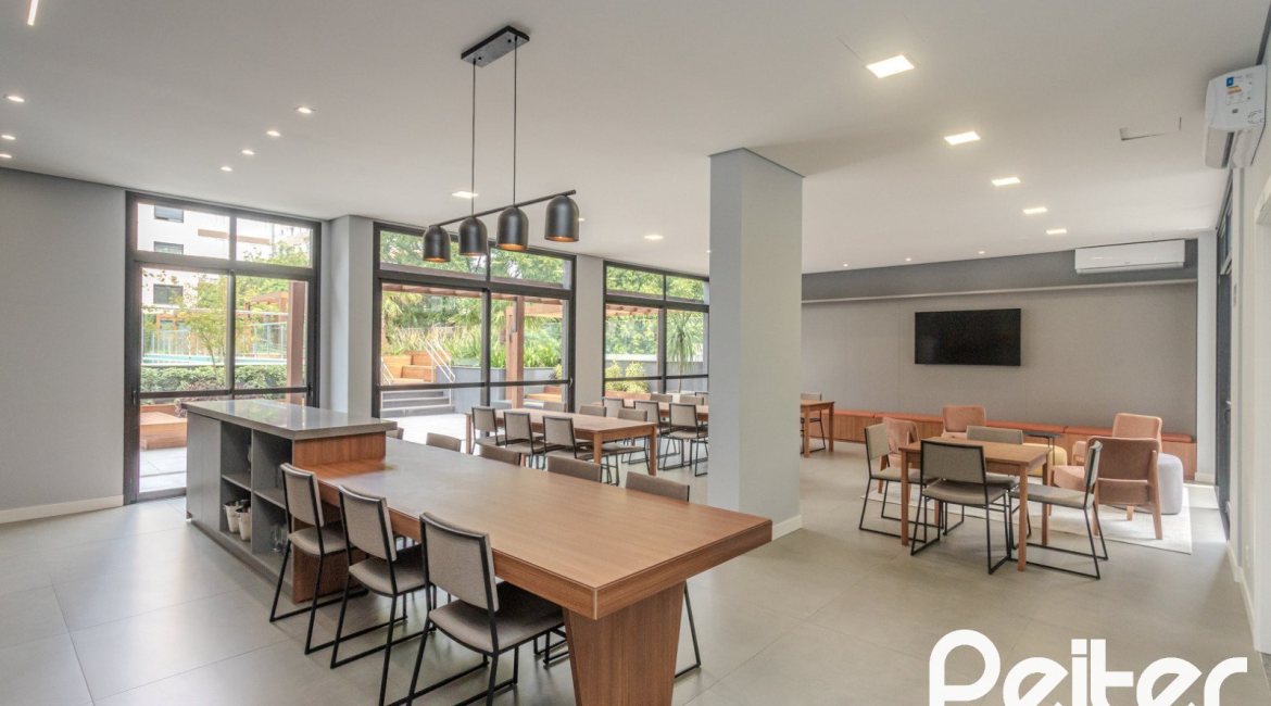 Apartamento à venda com 82m², 3 dormitórios, 1 suíte, 2 vagas, no bairro Tristeza em Porto Alegre