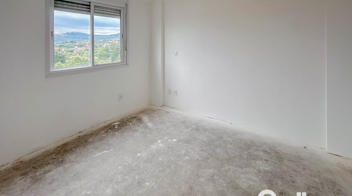 Apartamento à venda com 42m², 2 dormitórios, 1 vaga, no bairro Cavalhada em Porto Alegre