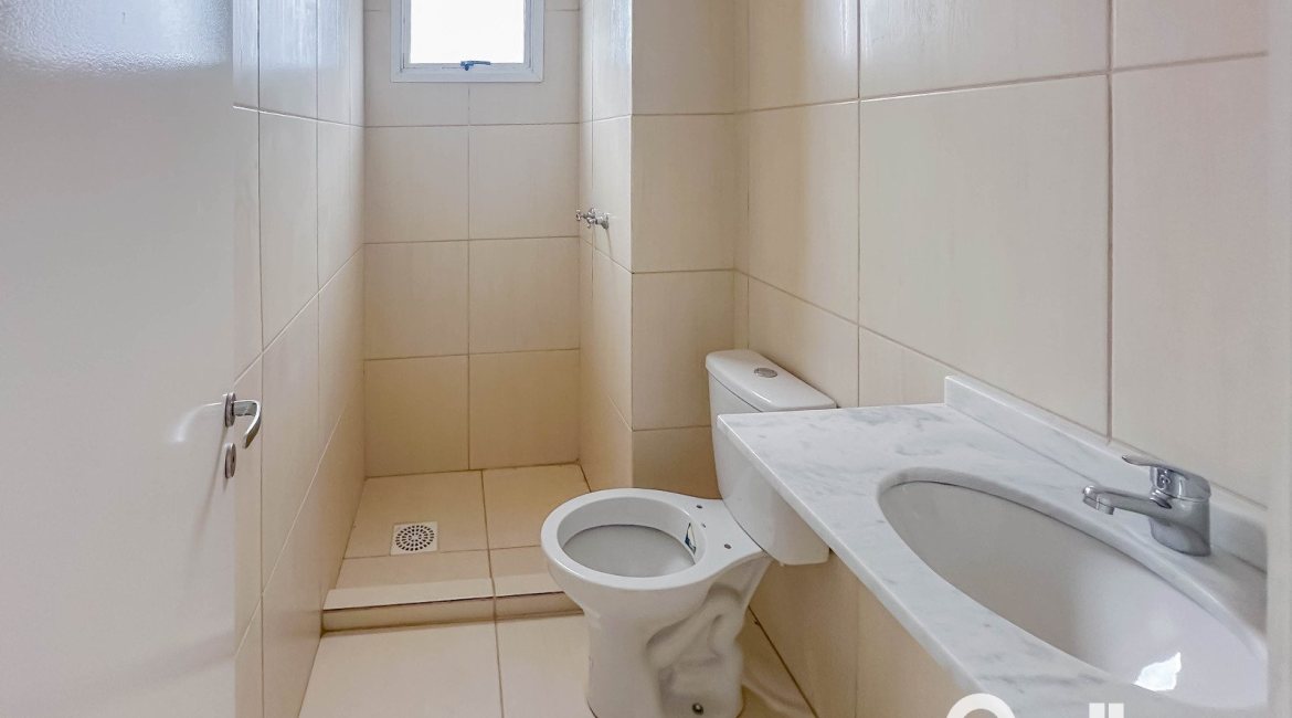Apartamento à venda com 42m², 2 dormitórios, 1 vaga, no bairro Cavalhada em Porto Alegre