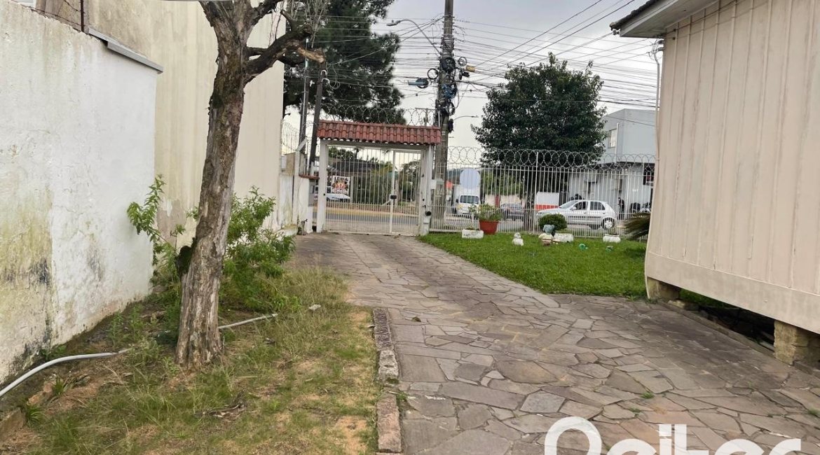 Terreno à venda com 572m², no bairro Vila Nova em Porto Alegre