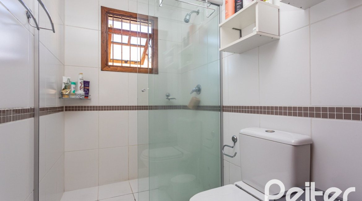 Casa em Condomínio à venda com 257m², 4 dormitórios, 4 suítes, 3 vagas, no bairro Tristeza em Porto Alegre
