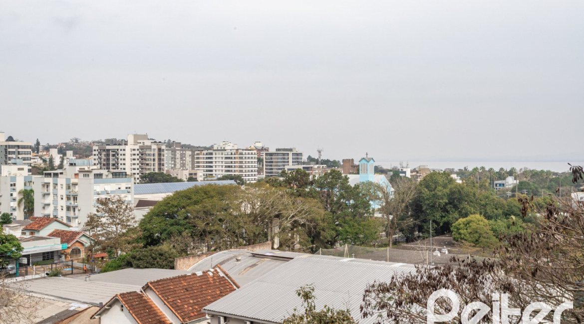 Apartamento à venda com 56m², 2 dormitórios, no bairro Tristeza em Porto Alegre