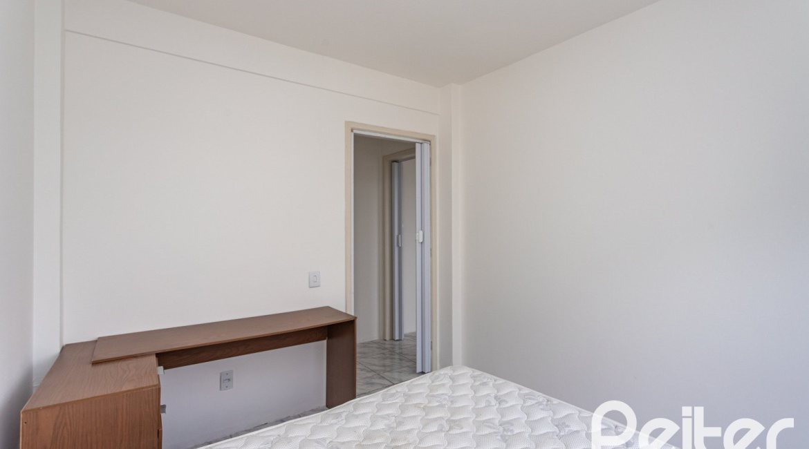 Apartamento à venda com 56m², 2 dormitórios, no bairro Tristeza em Porto Alegre