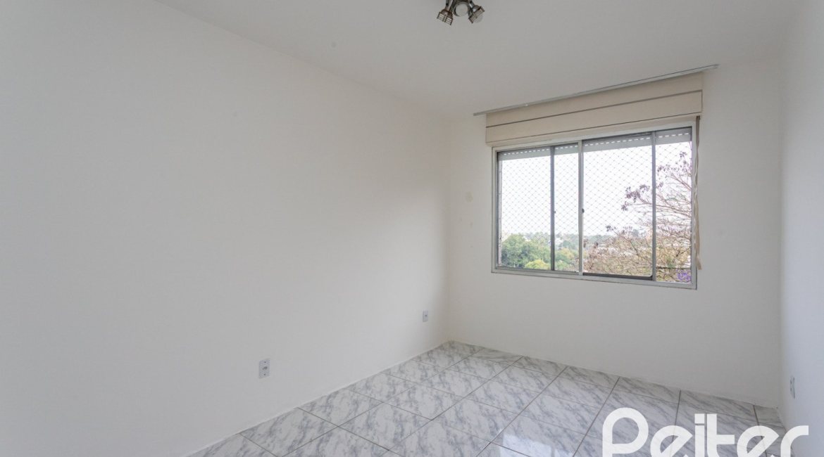 Apartamento à venda com 56m², 2 dormitórios, no bairro Tristeza em Porto Alegre