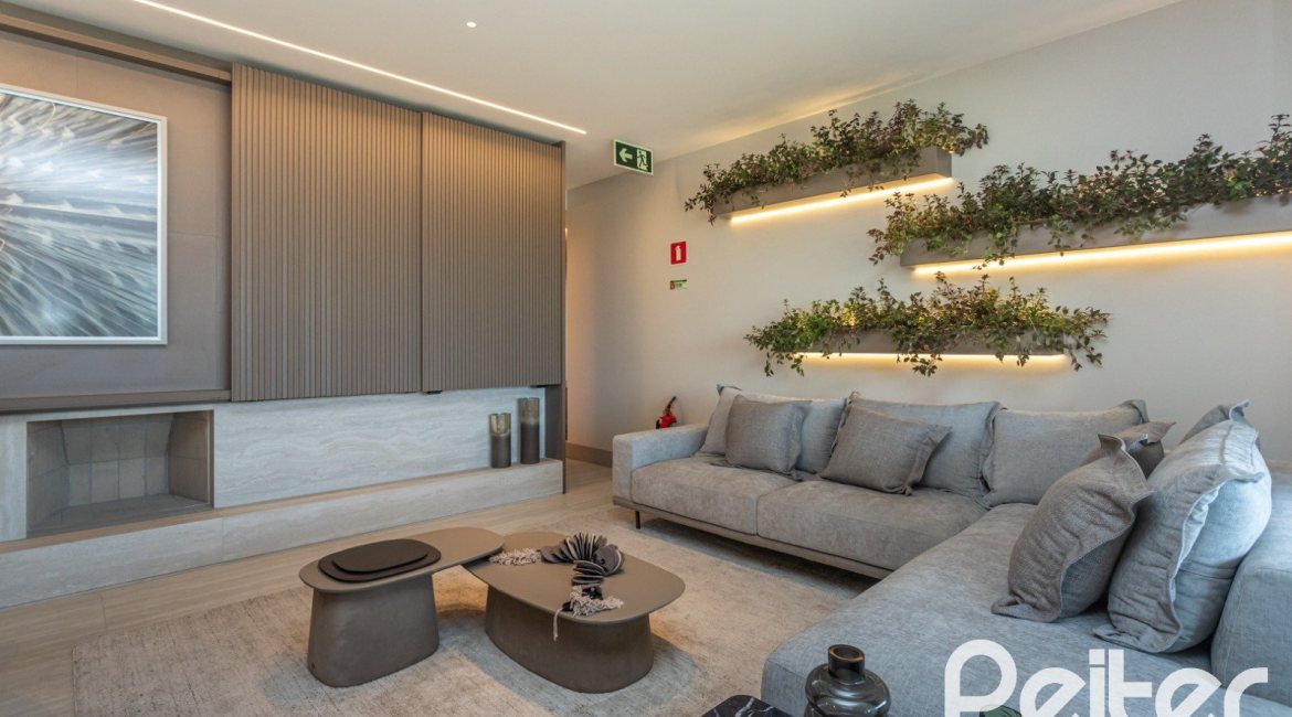 Apartamento à venda com 176m², 4 dormitórios, 4 suítes, 3 vagas, no bairro Golden Lake em Porto Alegre