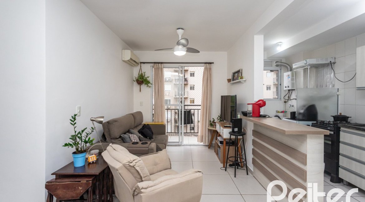 Apartamento à venda com 67m², 3 dormitórios, 1 suíte, 2 vagas, no bairro Tristeza em PORTO ALEGRE