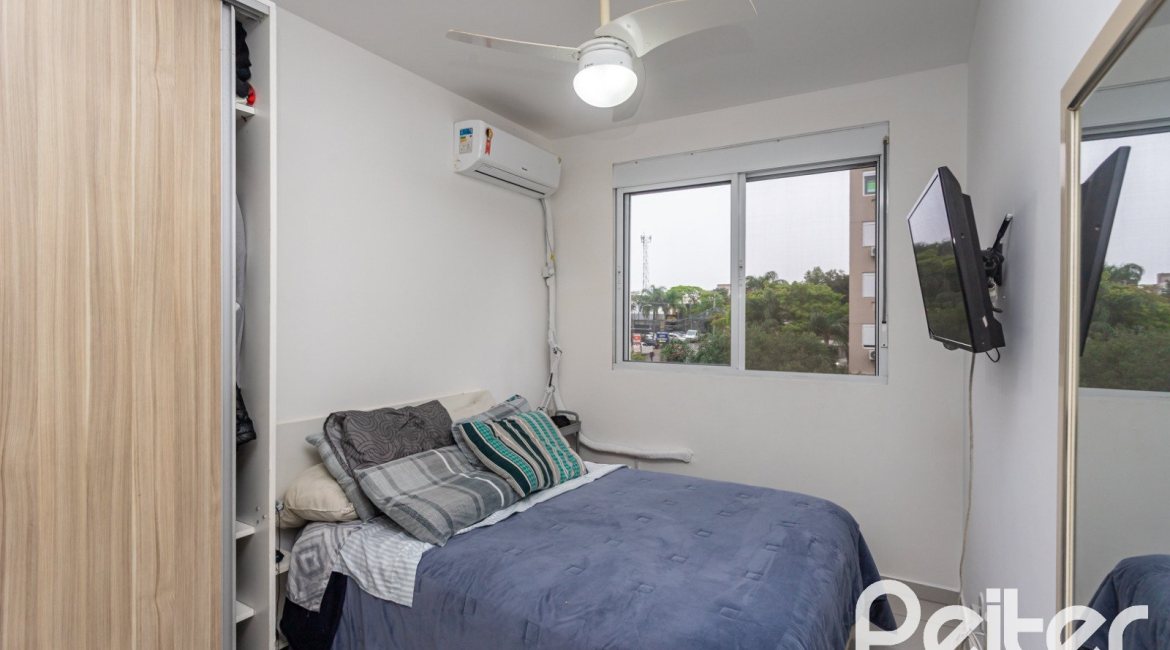 Apartamento à venda com 67m², 3 dormitórios, 1 suíte, 2 vagas, no bairro Tristeza em PORTO ALEGRE