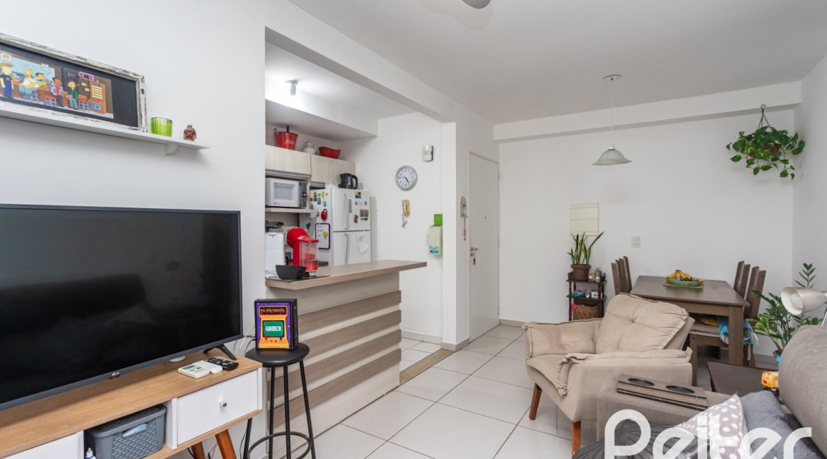 Apartamento à venda com 67m², 3 dormitórios, 1 suíte, 2 vagas, no bairro Tristeza em PORTO ALEGRE