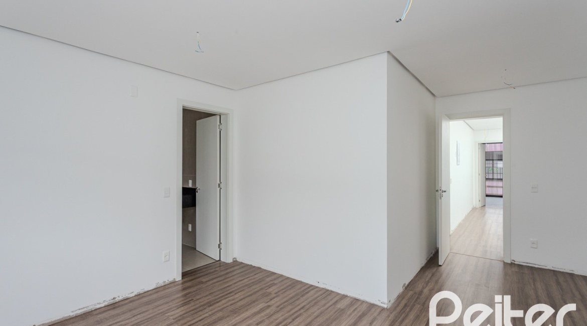 Casa em Condomínio à venda com 150m², 3 dormitórios, 3 suítes, 2 vagas, no bairro Ipanema em Porto Alegre
