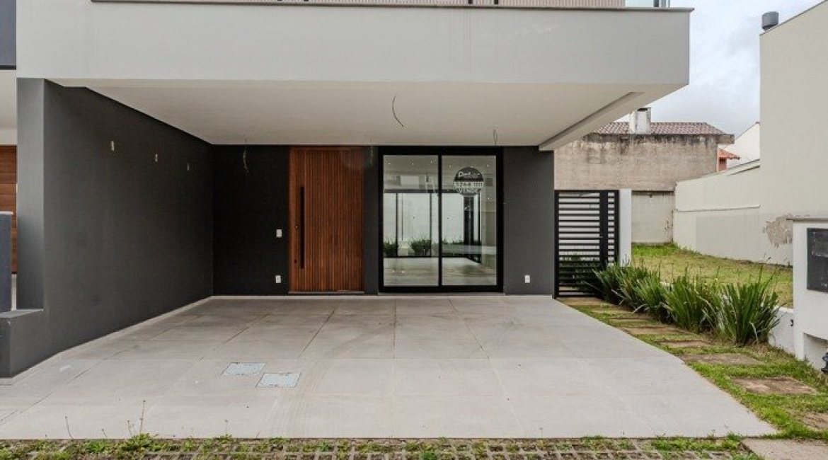 Casa em Condomínio à venda com 150m², 3 dormitórios, 3 suítes, 2 vagas, no bairro Ipanema em Porto Alegre