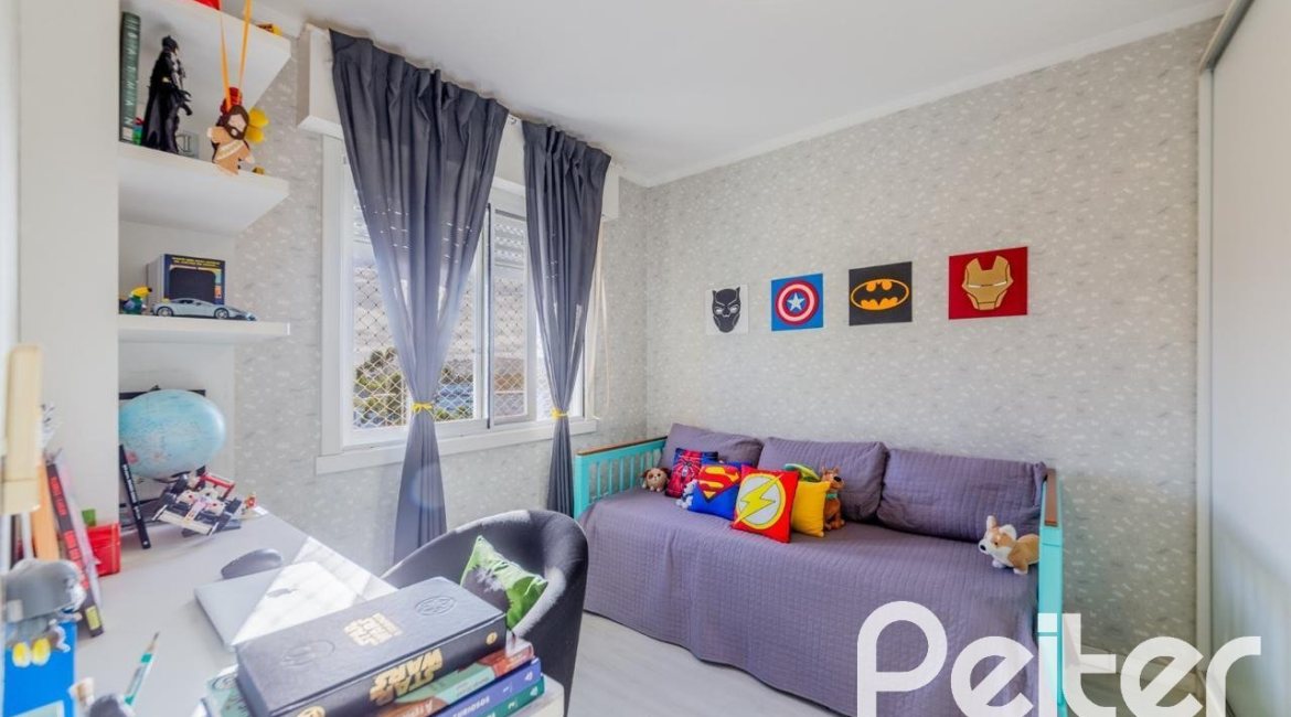 Apartamento à venda com 87m², 3 dormitórios, 1 suíte, 1 vaga, no bairro Jardim Botânico em Porto Alegre