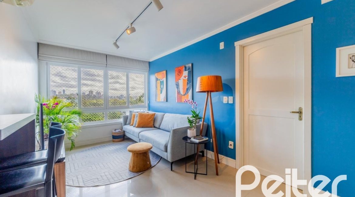 Apartamento à venda com 87m², 3 dormitórios, 1 suíte, 1 vaga, no bairro Jardim Botânico em Porto Alegre