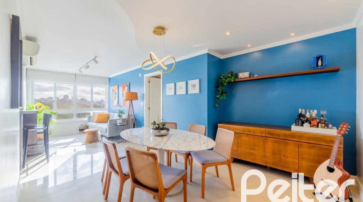 Apartamento à venda com 87m², 3 dormitórios, 1 suíte, 1 vaga, no bairro Jardim Botânico em Porto Alegre