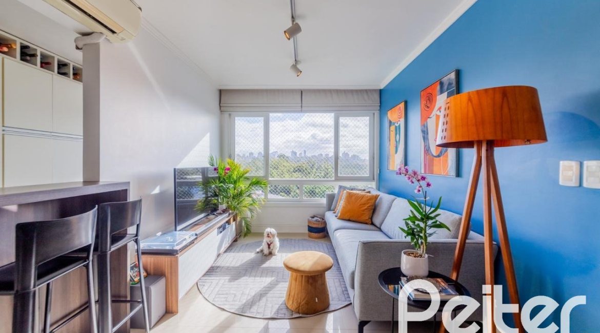 Apartamento à venda com 87m², 3 dormitórios, 1 suíte, 1 vaga, no bairro Jardim Botânico em Porto Alegre