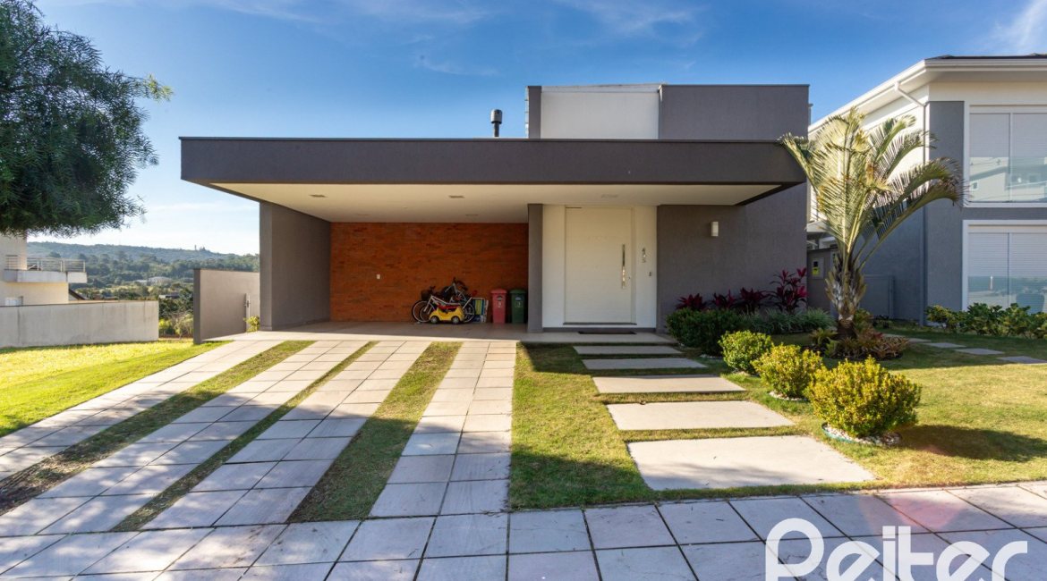 Casa em Condomínio à venda com 230m², 3 dormitórios, 3 suítes, 4 vagas, no bairro Alphaville em PORTO ALEGRE