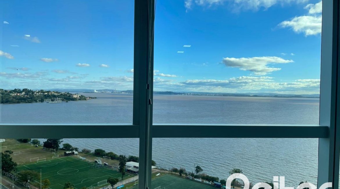 Comercial à venda com 40m², 1 vaga, no bairro Cristal em Porto Alegre