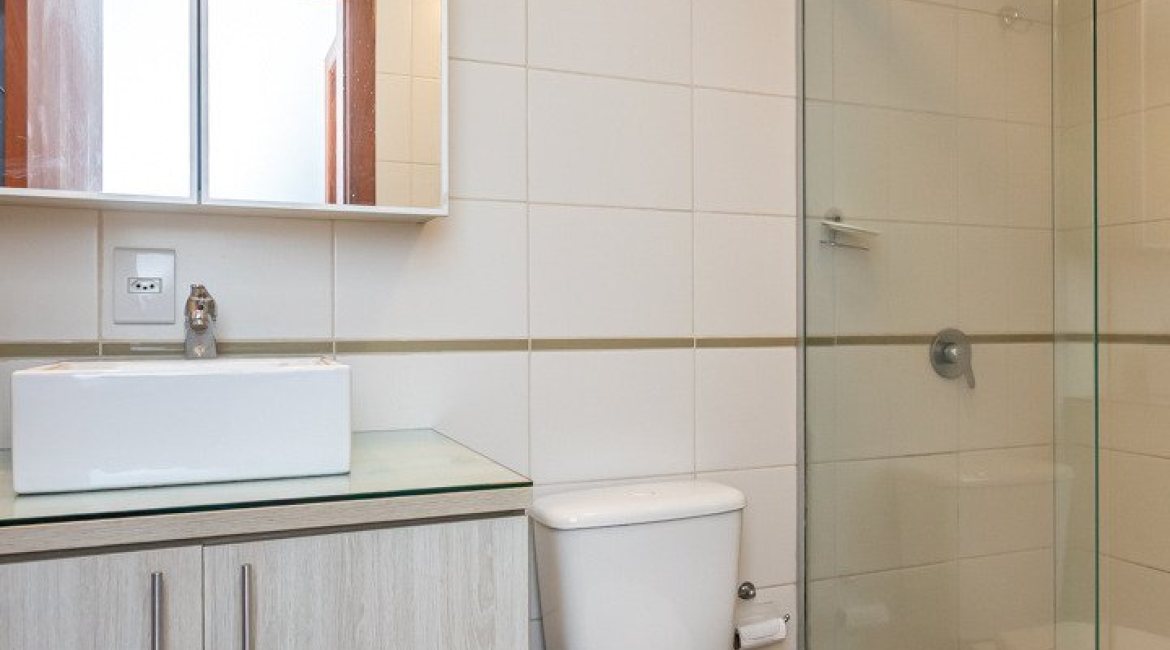 Apartamento à venda com 47m², 1 dormitório, 1 vaga, no bairro Cristal em PORTO ALEGRE