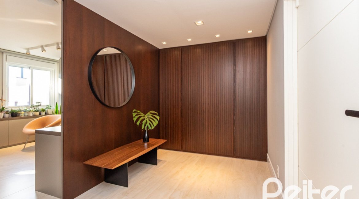 Cobertura à venda com 368m², 3 dormitórios, 3 suítes, 5 vagas, no bairro Tristeza em PORTO ALEGRE