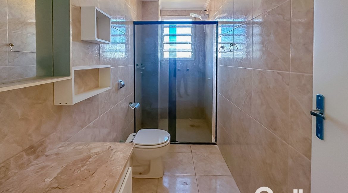 Apartamento à venda com 56m², 2 dormitórios, no bairro Cristal em Porto Alegre