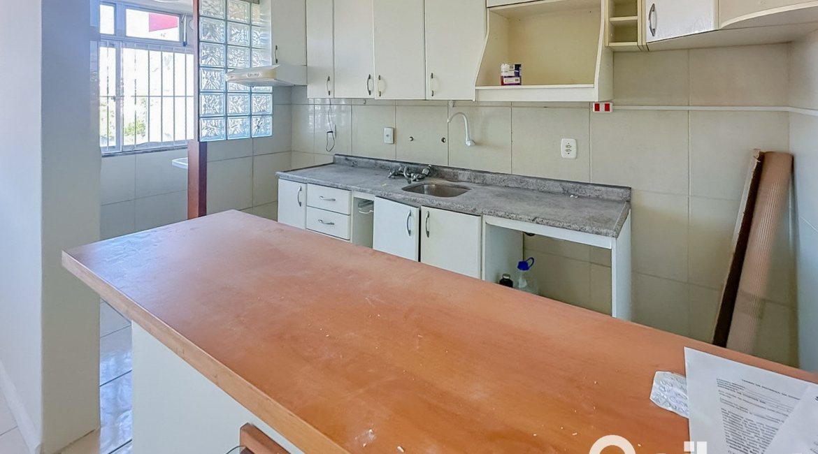 Apartamento à venda com 56m², 2 dormitórios, no bairro Cristal em Porto Alegre