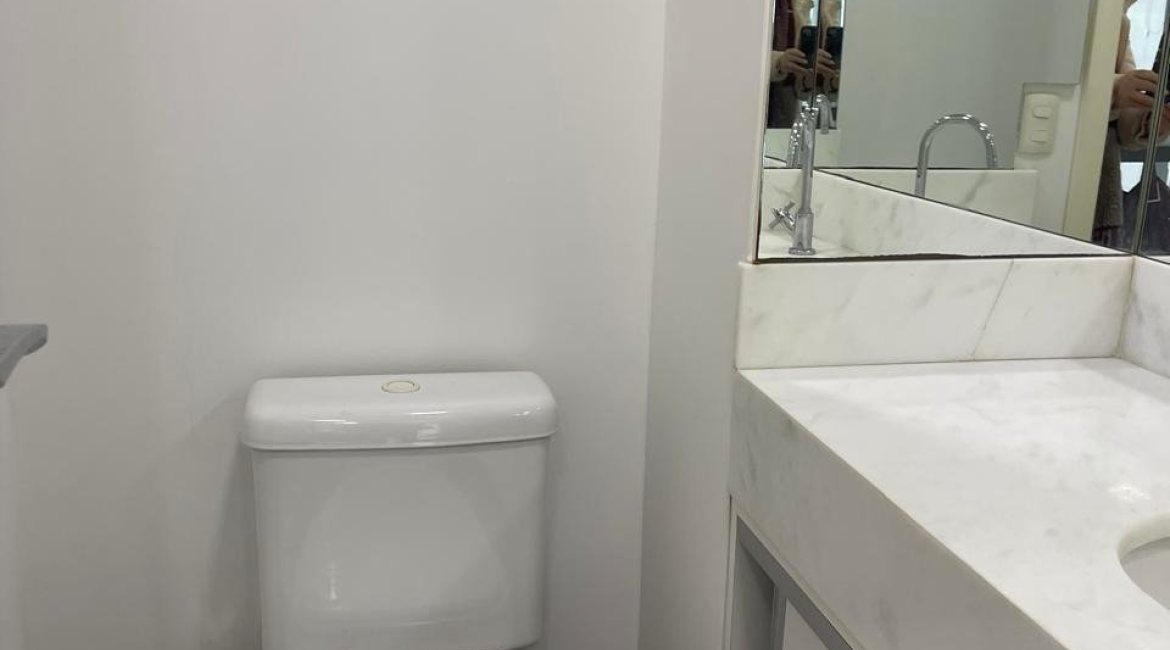 Comercial à venda com 40m², 2 vagas, no bairro Cristal em Porto Alegre