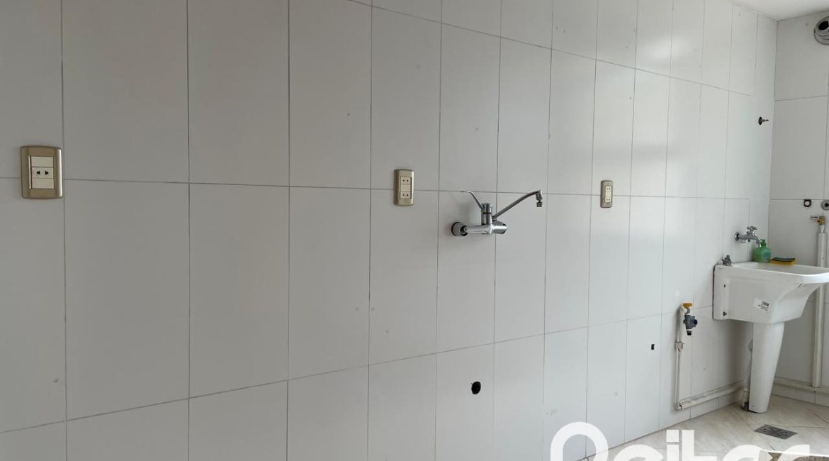 Apartamento à venda com 63m², 2 dormitórios, no bairro Tristeza em Porto Alegre