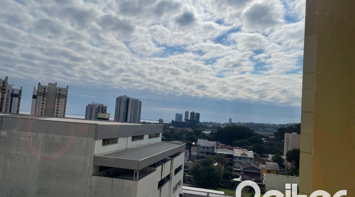 Apartamento à venda com 63m², 2 dormitórios, no bairro Tristeza em Porto Alegre