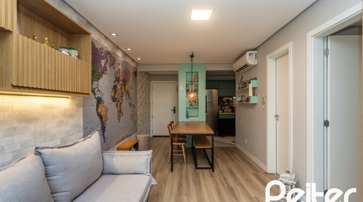 Apartamento à venda com 53m², 1 dormitório, 1 suíte, 1 vaga, no bairro Cristal em PORTO ALEGRE
