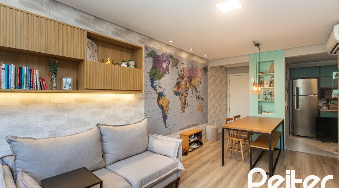 Apartamento à venda com 53m², 1 dormitório, 1 suíte, 1 vaga, no bairro Cristal em PORTO ALEGRE