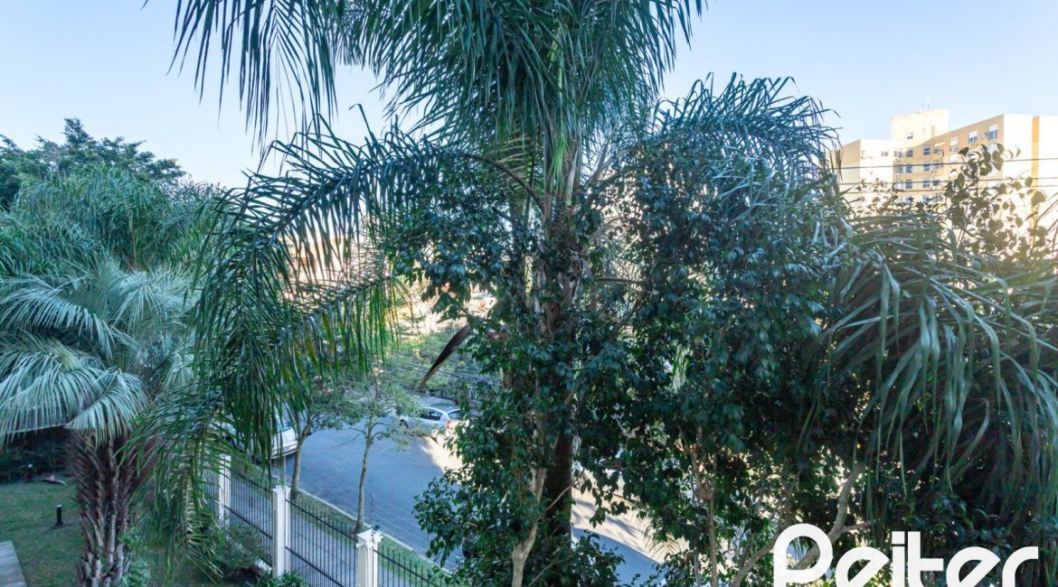 Apartamento à venda com 53m², 1 dormitório, 1 suíte, 1 vaga, no bairro Cristal em PORTO ALEGRE