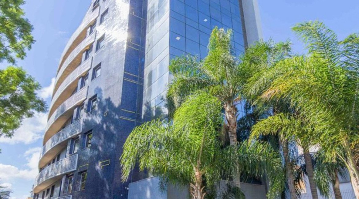 Comercial à venda com 37m², 1 vaga, no bairro Mont Serrat em Porto Alegre