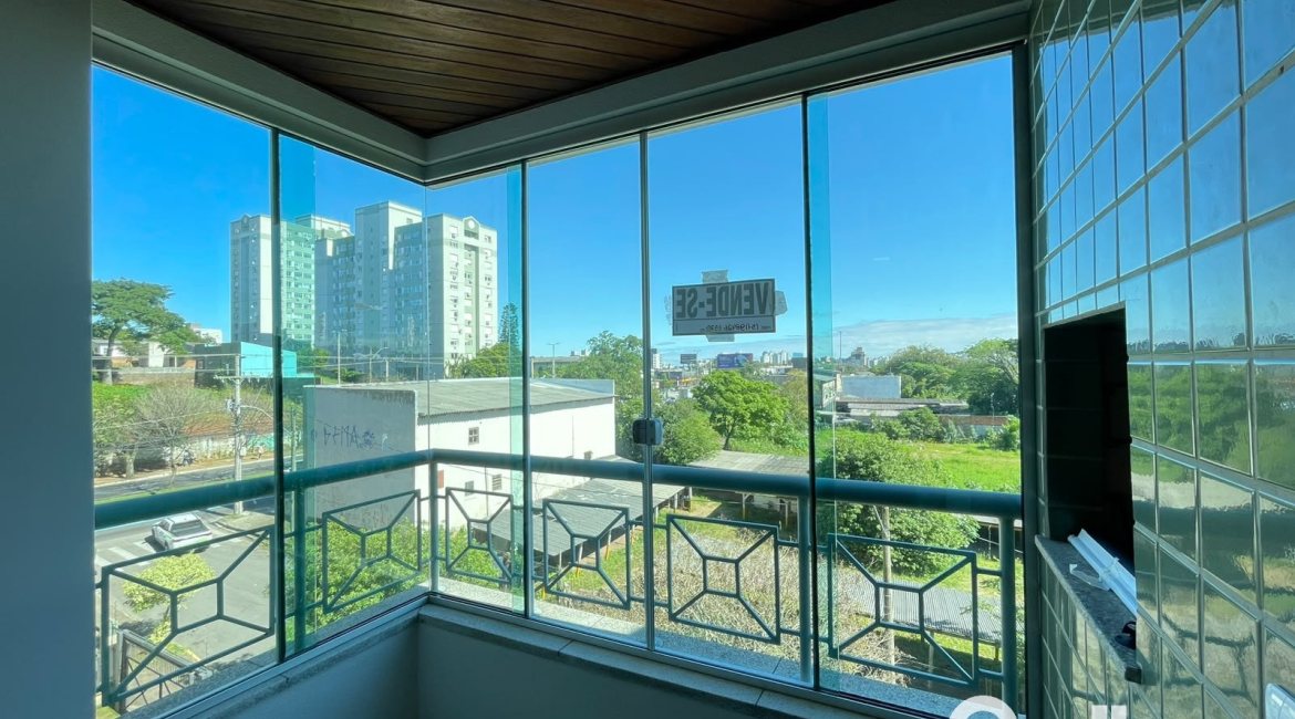 Apartamento à venda com 59m², 2 dormitórios, 1 vaga, no bairro Cavalhada em Porto Alegre
