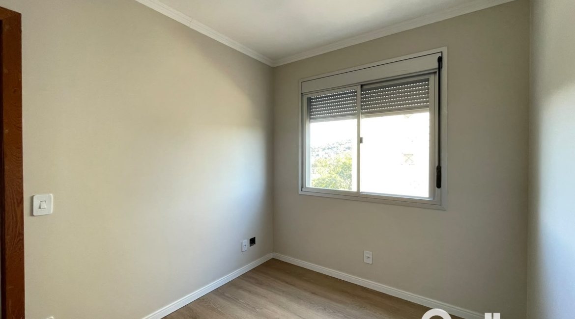 Apartamento à venda com 59m², 2 dormitórios, 1 vaga, no bairro Cavalhada em Porto Alegre